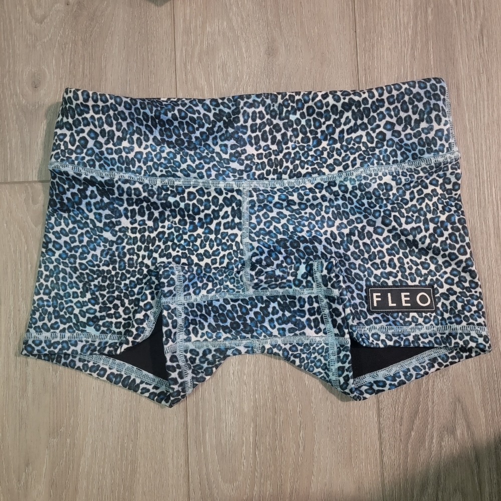NWOT Tags Fleo 3.25 Leopard Shorts